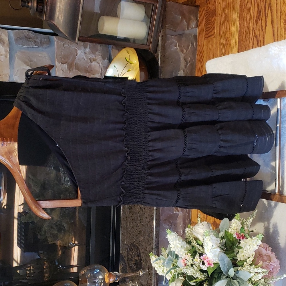 Nwt Taylor black one shoulder asymetric dress